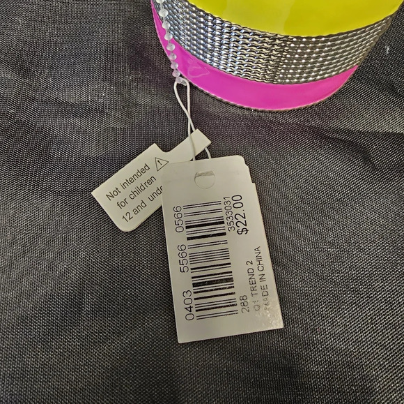 Color block Cuff Bracelet NWT - Picture 5 of 6